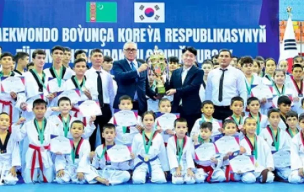 Turkmen Youth Showcase Talent at Prestigious Taekwondo Tournament