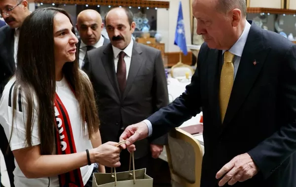 Turkish President Welcomes Women’s Football Stars After Super League Promotion