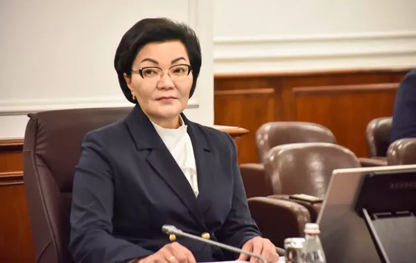 Kazakh Leader Relieves Zhakupova of Labor Minister Post