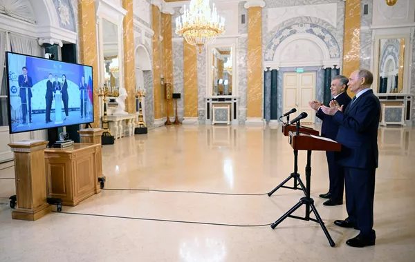 Uzbekistan, Russia Launch Construction of First Nuclear Reactor