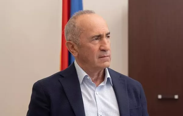Armenia's Ex-President Kocharyan Taken to Court as Investigators Seek Pretrial Detention