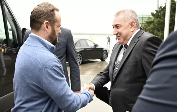 Ukrainian Deputy PM Visits Azerbaijan