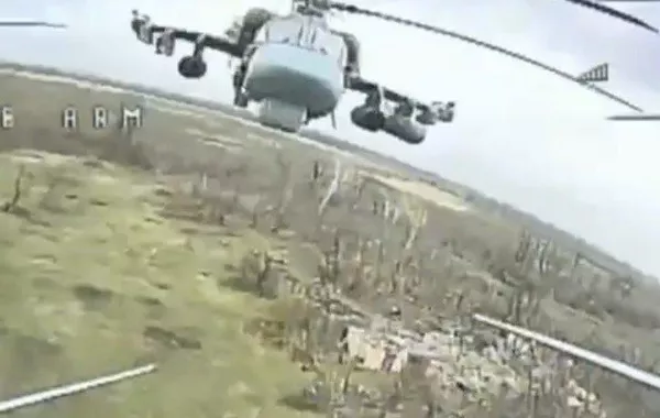 WATCH: Ukrainian FPV Drone Shoots Down Russian Ka-52 Helicopter
