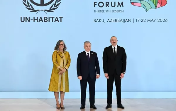 Uzbek President Joins Global Leaders at Urban Forum in Azerbaijan