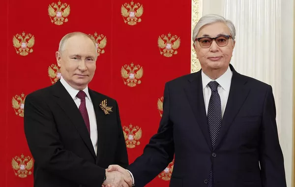 Kazakh, Russian Presidents Hold Phone Talks