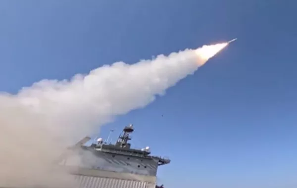 Iran Navy Targets United States Navy Destroyer