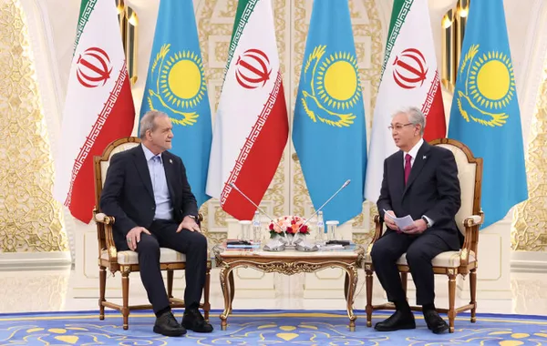 Pezeshkian Calls for Stronger Regional Ties Amid Western Hostility