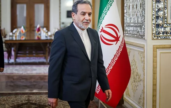 Iran’s FM Highlights Growing Ties with Russia