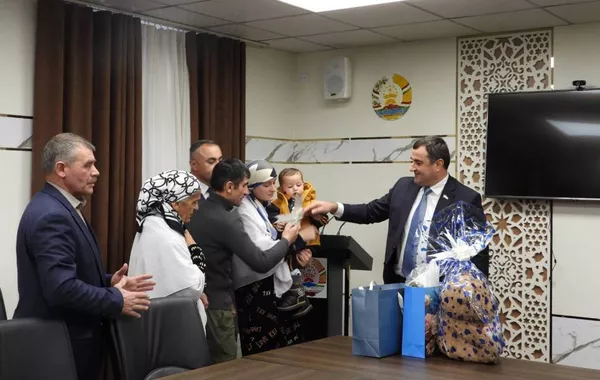 Tajikistan Provides Family of Slain Border Officer with House