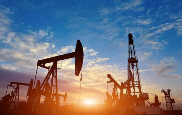 Oil Prices Spike as U.S. Joins Strikes on Iran’s Nuclear Sites
