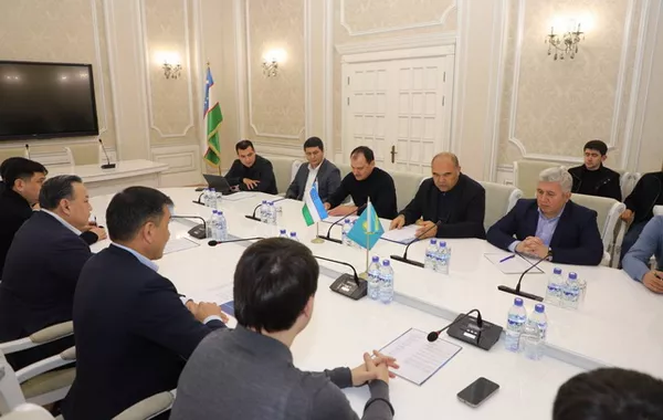 Uzbekistan, Kazakhstan Boost Rail Cooperation for Food Trade