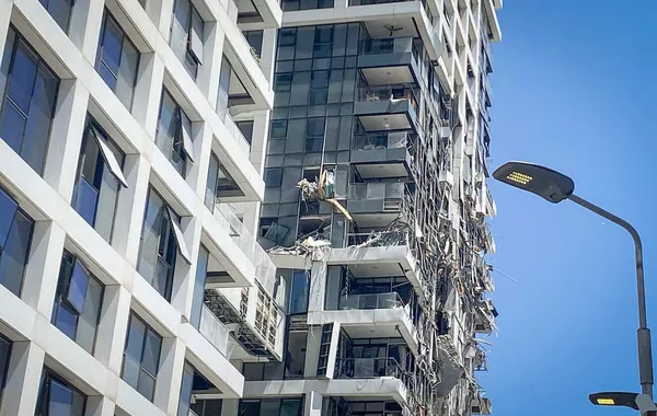 Iranian Missile Strike on Tel Aviv Causes Financial Impact at Da Vinci Towers