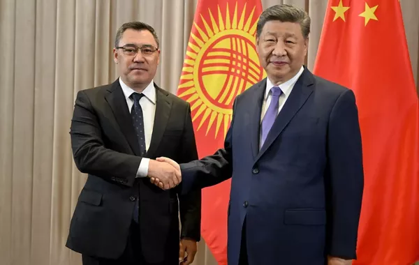 Kyrgyz President Holds Talks with Chinese Counterpart