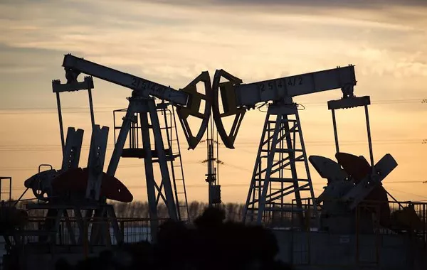 Brent Crude Unlikely to Drop Below $80 Soon, Experts Predict