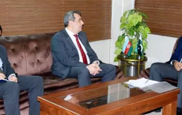 Pakistan, Azerbaijan Map Out Strategic Plan to Boost Trade and Investment