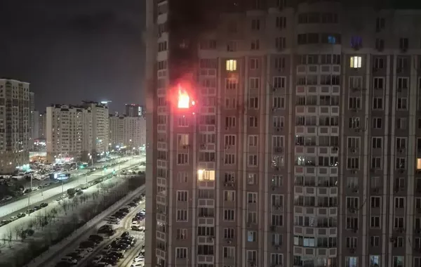 Russian Air Defense Missile Collides With Building in Rostov