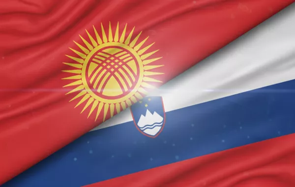 Kyrgyzstan, Slovenia Sign Visa-Free Deal for Diplomats