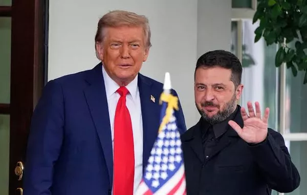 Ukrainian Leader Arrives in New York Ahead of Meeting with Trump - VIDEO
