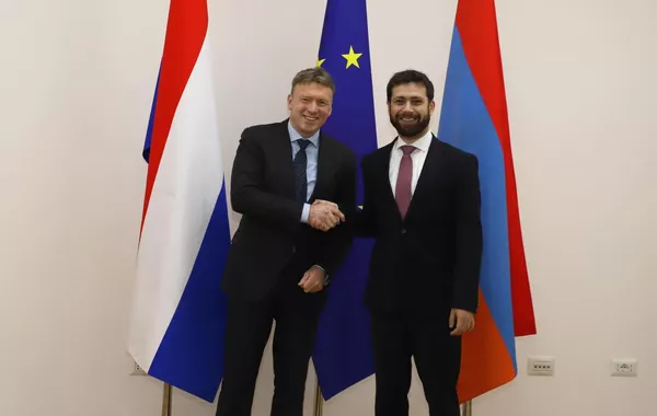 Armenia, Netherlands Hold Political Consultations