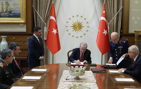 Türkiye Appoints New Air Force Chief in Military Reshuffle
