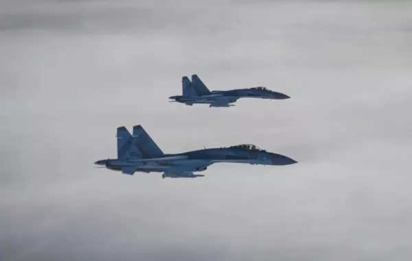 Russia's Su-35 Fighter Jets Guard Kazakh President During Moscow Trip