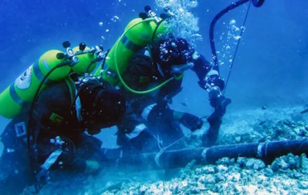 Russia, Kazakhstan Discuss Joint Fiber-Optic Cable Project Across Caspian Sea