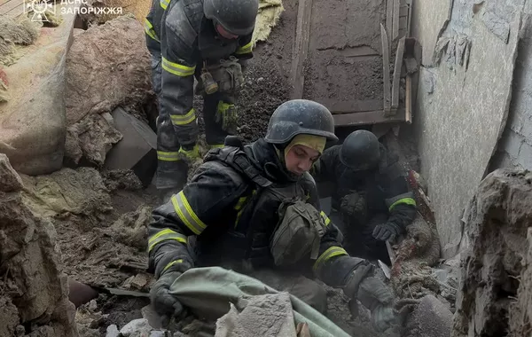 Russian Strikes Kill Two, Wound Several in Ukraine’s Zaporizhzhia, Sumy, and Kyiv