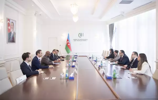 Azerbaijan, D-8 Economic Cooperation Organization Explore Prospects for Agricultural Cooperation