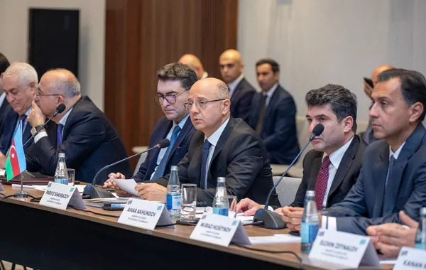 Azerbaijan-Kazakhstan Trade Surges Over Fourfold in First Half of 2025