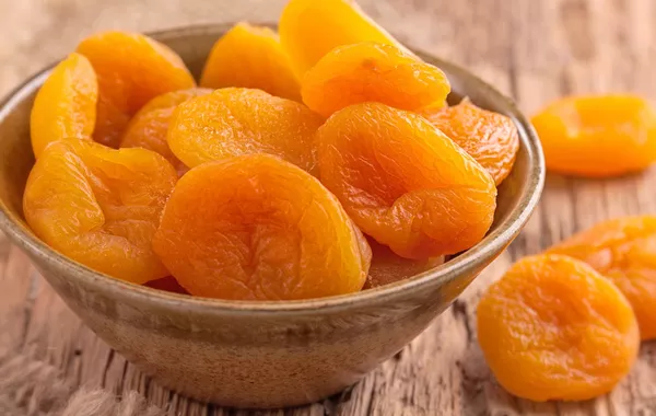 Dried Apricots Generate Record $30 Million in Tajikistan