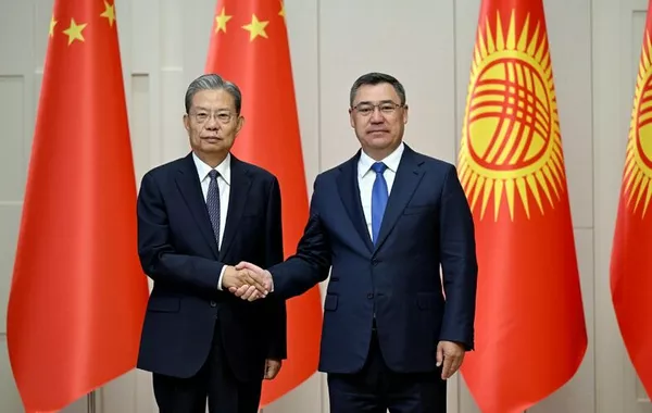 High-Level Talks Between Kyrgyzstan, China Focus on Strengthening Political and Economic Bonds