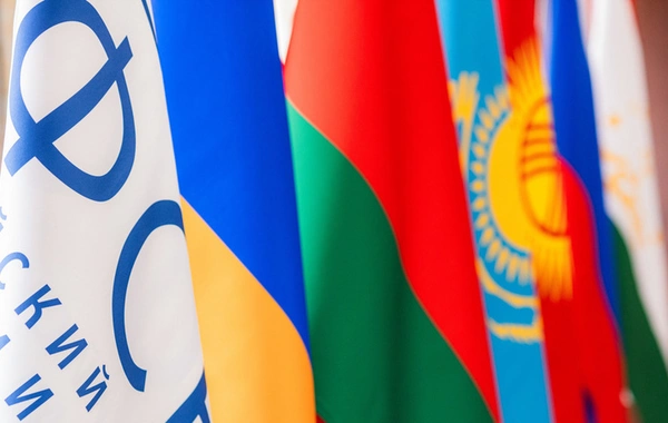 Sadyr Japarov Ratifies Agreement With Eurasian Fund on Its Operations in Kyrgyzstan