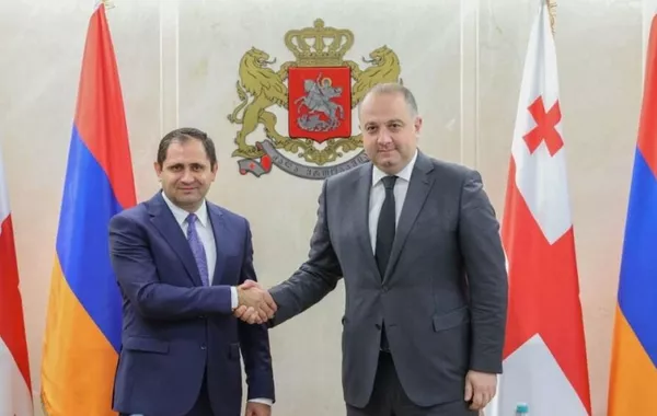 Georgian Defense Minister Arrives in Yerevan for Official Visit