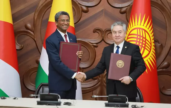 Kyrgyzstan, Seychelles Agree on Visa-Free Travel for Short Stays