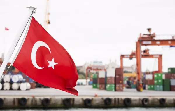 Türkiye Plans to Reopen Land Trade Corridor to Jordan and GCC via Syria by 2026