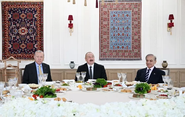 Azerbaijani, Turkish, and Pakistani Leaders Hold Joint Dinner