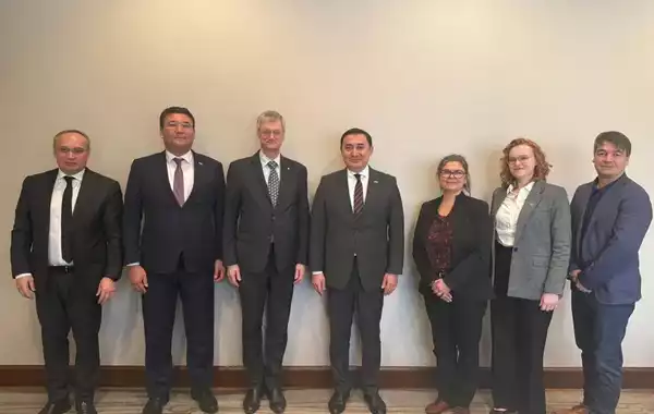 Kazakhstan, Canada Engage in Political Consultations on Strengthening Ties