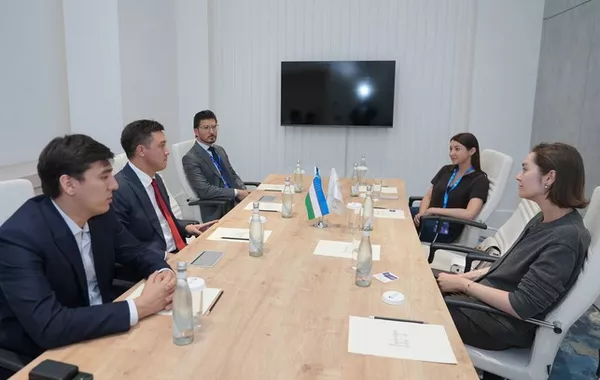 Uzbekistan, Microsoft Discuss IT Education Development with Microsoft