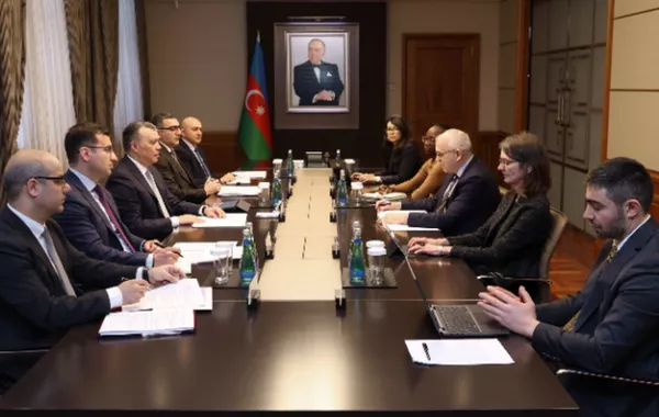 Azerbaijan, World Bank Review Progress of Ongoing Projects