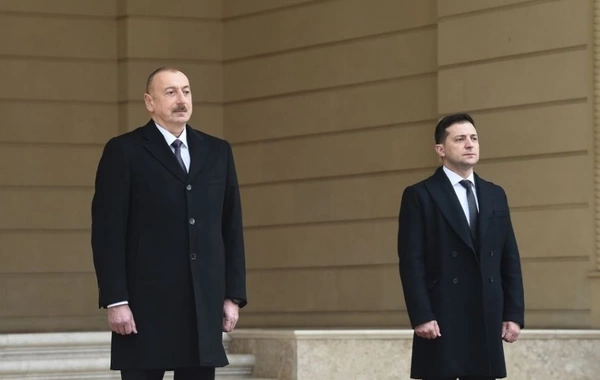 Ukraine’s Zelenskyy Offers Condolences to President Aliyev Over Deadly Plane Crash