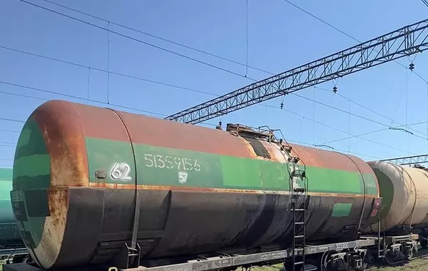 Azerbaijan Sends Over 10 Railcars of Diesel to Armenia