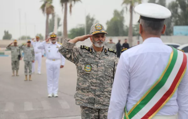 Iran’s Top General Reviews Naval Forces in Hormozgan Province