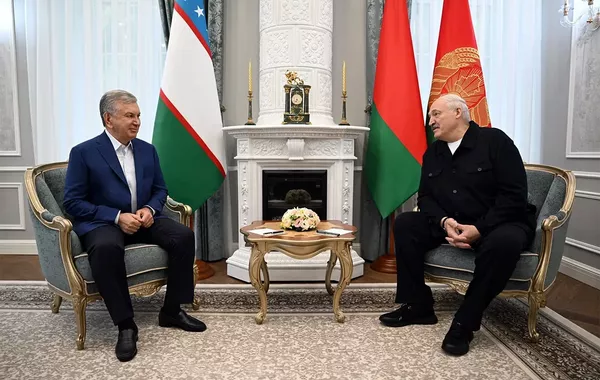 Uzbek, Belarusian Presidents Hold Informal Talks Ahead of Strategic Partnership Deal