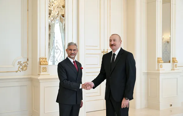 Azerbaijan, India Seek to Boost Trade and Economic Cooperation