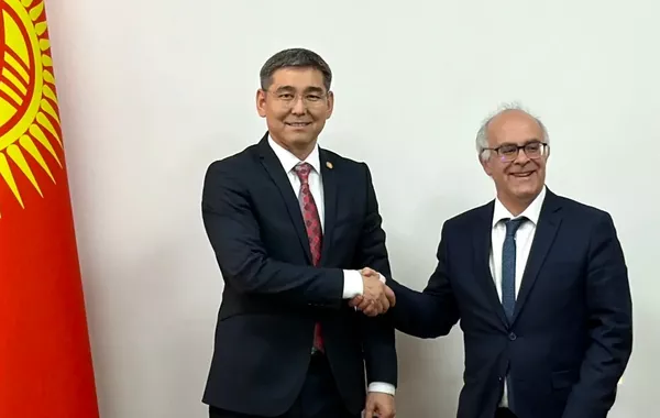 Kyrgyzstan, France Step Up Healthcare Partnership