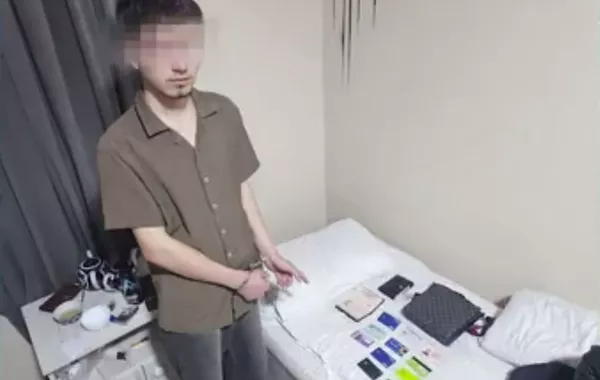 Man in Uzbekistan Creates Fake Photos, Demands Money from Victim