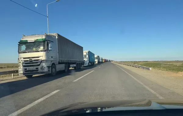 Tightened Checks Cause Truck Backlogs at Kazakh–Kyrgyz Border