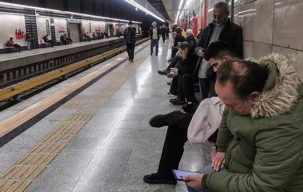 Iran Halts Train Services After Israeli Warnings