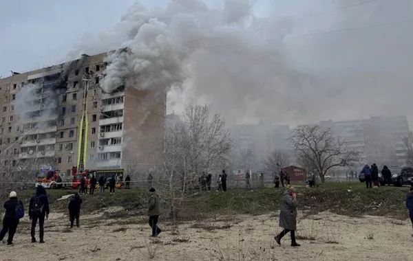 Russia Launches Over 900 Strikes Across Ukraine's Zaporizhzhia Region