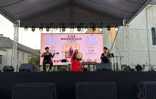 Azerbaijani Mugham Featured at International Festival in Romania